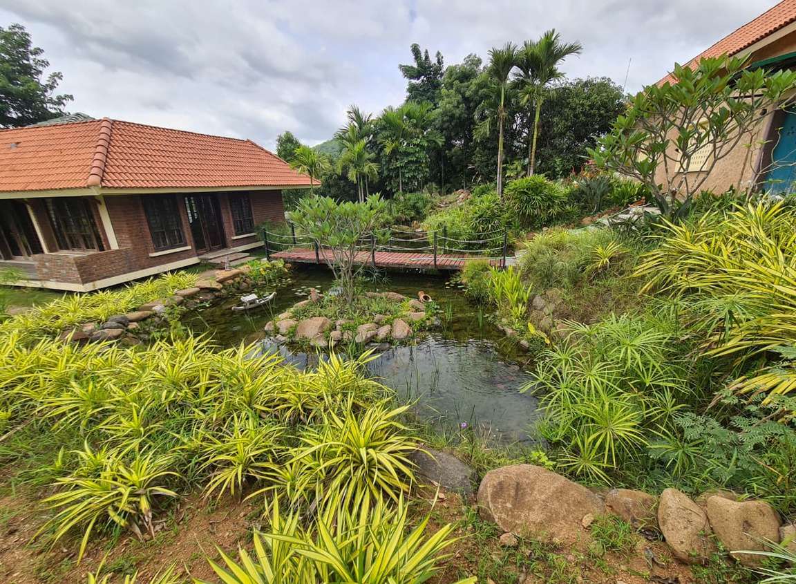 Ramnagara 5.5-Acre Farm Estate & Resort detail photographic vista 1